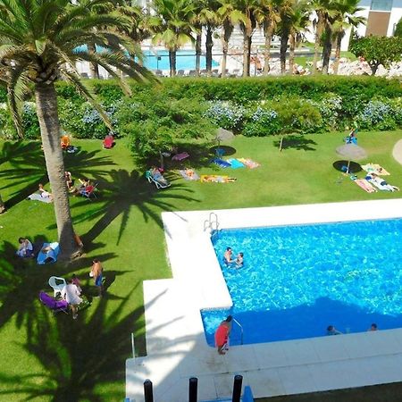 Super Front Line Modern New Apartm Nerja Zewnętrze zdjęcie