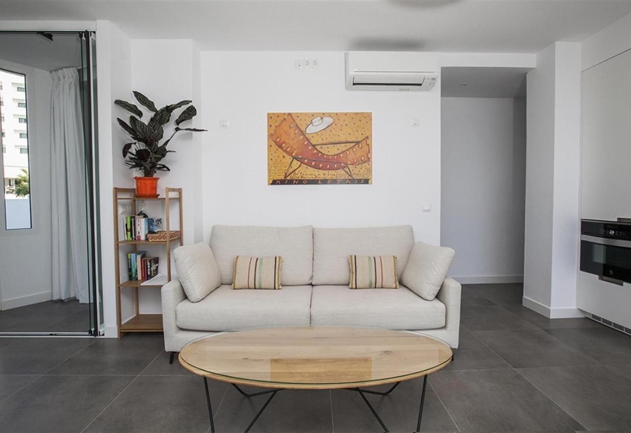 Super Front Line Modern New Apartm Nerja Zewnętrze zdjęcie